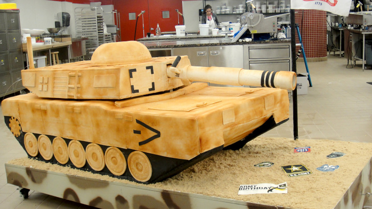 Король кондитеров — s05e20 — Operation: Tank Cake