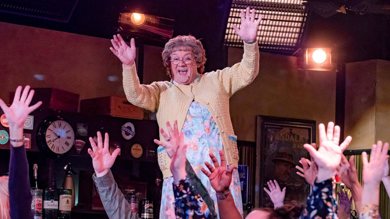 Mrs. Brown's Boys — s03 special-16 — Orange Is the New Mammy