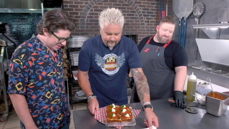 Diners, Drive-Ins and Dives — s2021e03 — Savory Meat and a Little Sweet