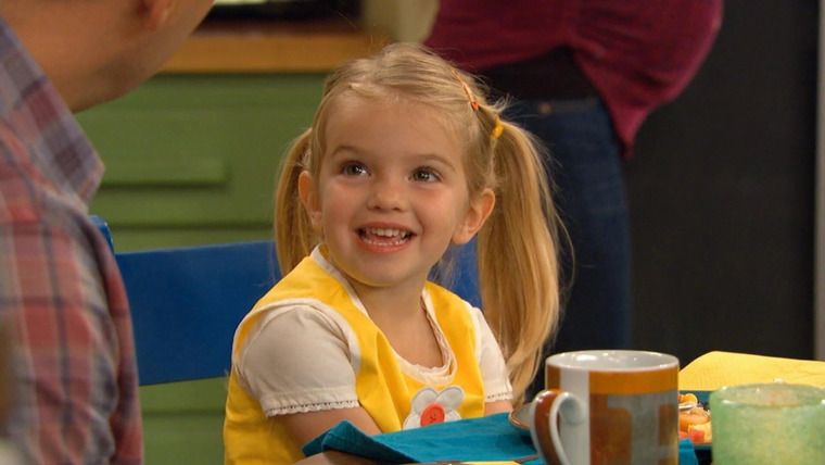 Good Luck Charlie — s03e06 — Name That Baby
