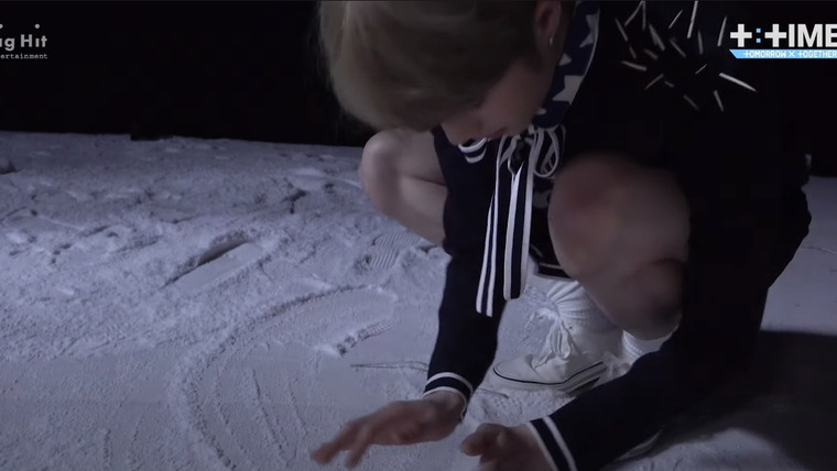 T: TIME — s2019e82 — BEOMGYU is Painting on Salt