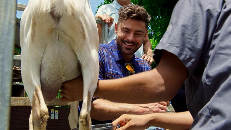 Down to Earth with Zac Efron — s01e06 — Puerto Rico