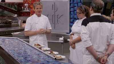 Hell's Kitchen — s12e19 — 4 Chefs Compete