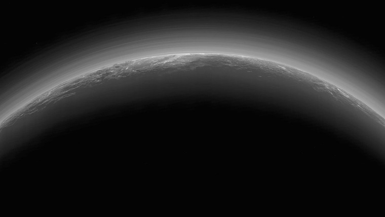 Новая звезда — s46e01 — Pluto and Beyond