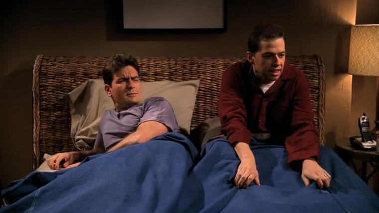 Two and a Half Men — s01e16 — That Was Saliva, Alan (2)