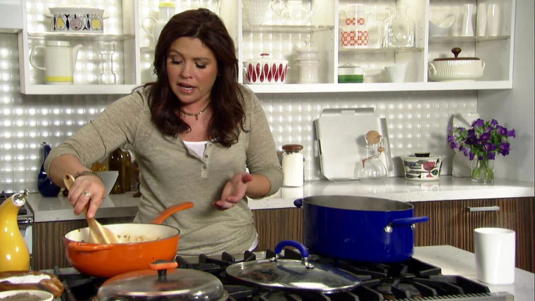 Rachael Ray's Week in a Day — s06e10 — Five Nights of Noodles