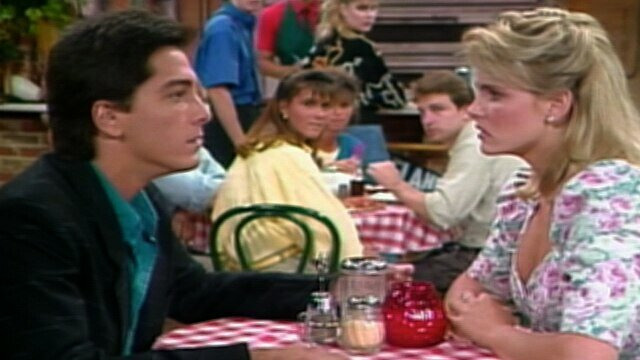 Charles in Charge — s02e20 — Twice Upon a Time (1)