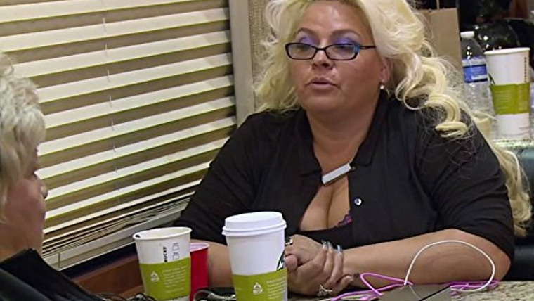 Dog and Beth: On the Hunt — s02e13 — There's Something About Mary Ellen