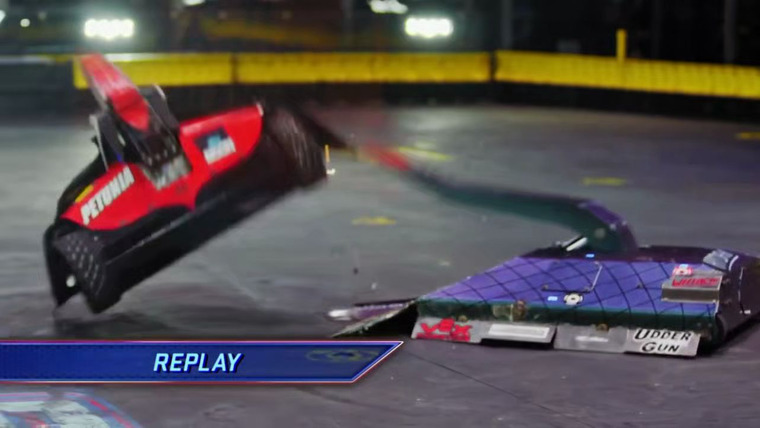 BattleBots — s04e10 — Flips, Fires and Flinches