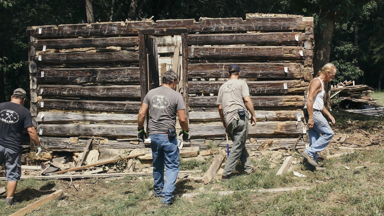Barnwood Builders — s02e10 — Turning a Tobacco Farm Cabin Into a Tasting Room
