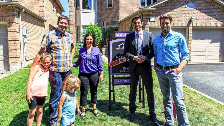 Property Brothers: Buying + Selling — s04e03 — Hoarders at Home Need to Clean Up Their Act