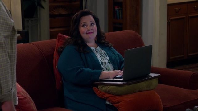 Mike & Molly — s05e14 — What Ever Happened to Baby Peggy?