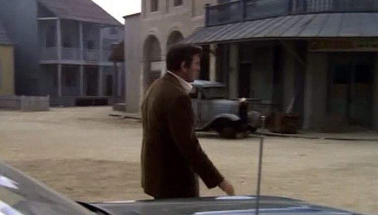 Mannix — s04e19 — A Gathering of Ghosts
