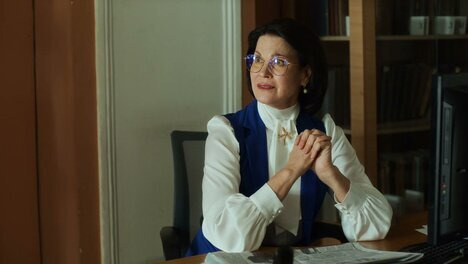 Абонемент на расследование — s09e04 — Тайный враг 4
