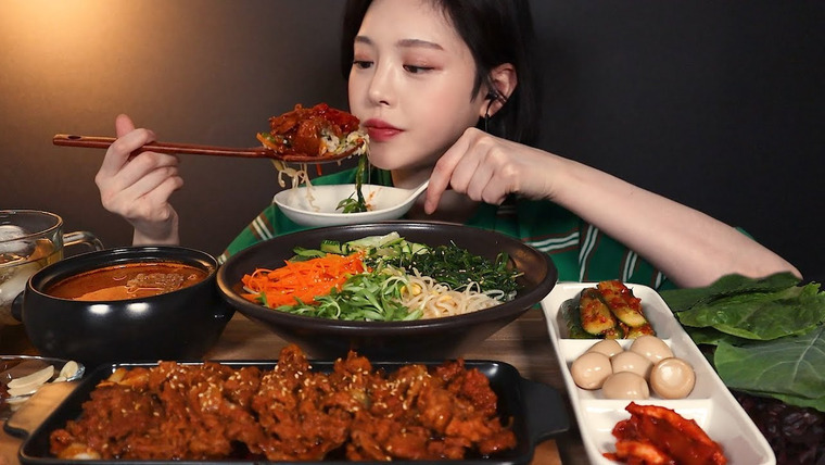 문복희 Eat with Boki — s02e60 — SUB)산뜻한 달래봄나물비빔밥에 오리주물럭 된장찌개 먹방! 🍃쌈도 싸먹쌈 Bibimbap ori-jumulleok mukbang ASMR