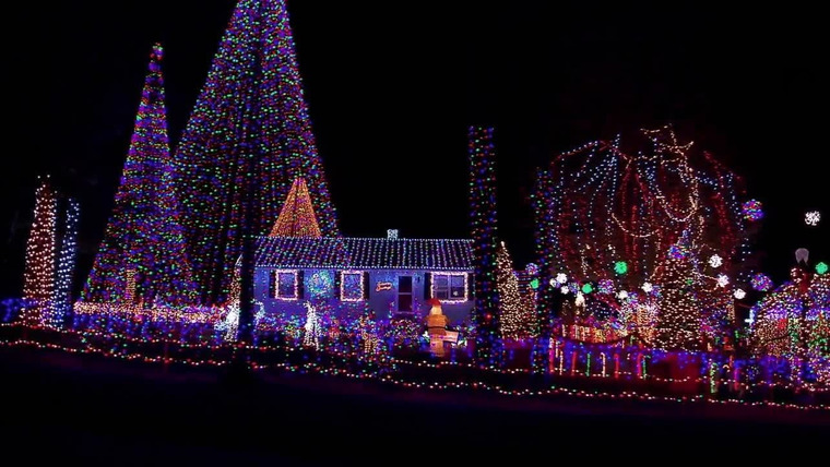 The Great Christmas Light Fight — s05e01 — Episode 1