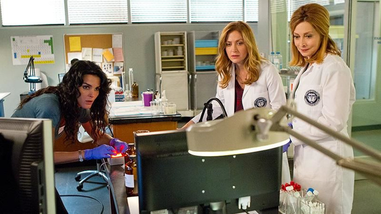 Rizzoli & Isles — s03e05 — Throwing Down the Gauntlet