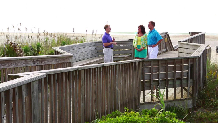 Beachfront Bargain Hunt — s2013e10 — A North Carolina Family Searches for a Family Beach Home