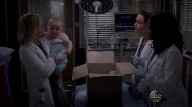 Grey's Anatomy — s10e15 — Throwing It All Away