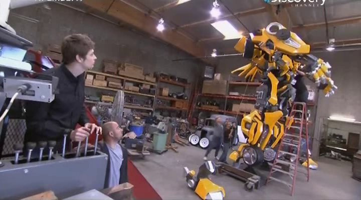 Лаборатория спецэффектов — s02e05 — Transformers: Bumblebee Rises