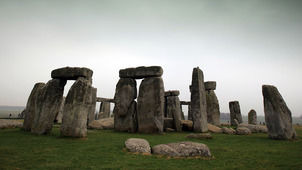 Ancient Mysteries — s02e01 — Stonehenge: The Final Mystery