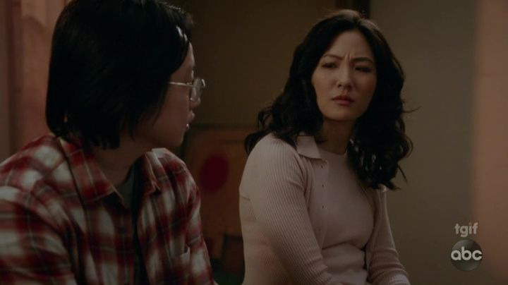 Fresh Off the Boat — s05e17 — These Boots Are Made for Walkin'