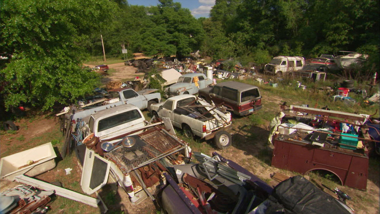 Hoarders — s12 special-1 — Traffic Jam