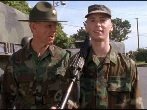 Malcolm in the Middle — s05e21 — Reese Joins the Army (1)