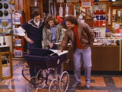 Perfect Strangers — s02e08 — Two Men and a Cradle