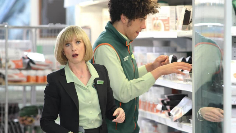 Trollied — s02e12 — Lorraine's Replacement