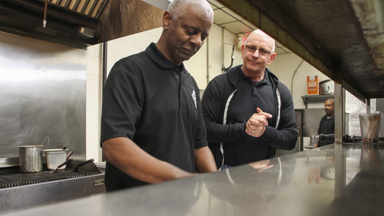 Restaurant: Impossible — s15e06 — Saving a Family's Legacy