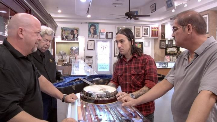Pawn Stars — s07e17 — Little Pawn Shop of Horrors