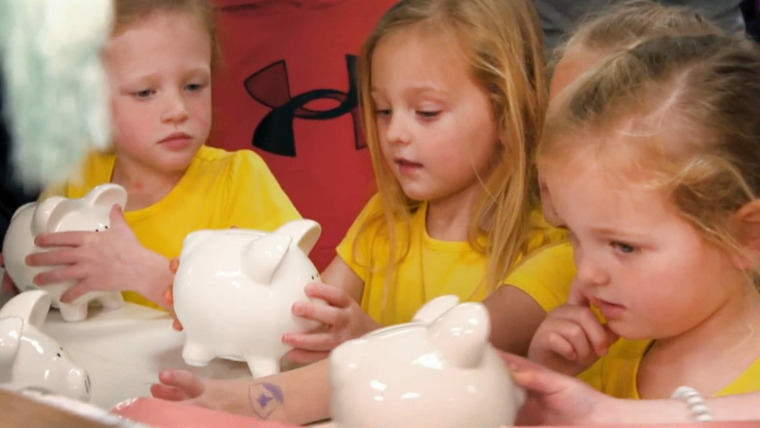 OutDaughtered — s08e10 — Breaking the Piggy Bank