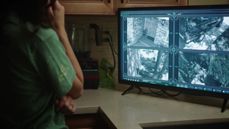People Magazine Investigates — s03e01 — Somebody's Watching