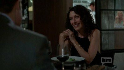 Girlfriends' Guide to Divorce — s02e03 — Rule #8: Timing is Everything
