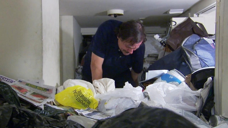 Hoarding: Buried Alive — s08e04 — The Donald Trump of Hoarding