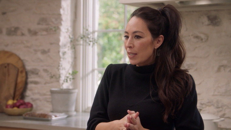 Magnolia Table with Joanna Gaines — s02e03 — A Night In