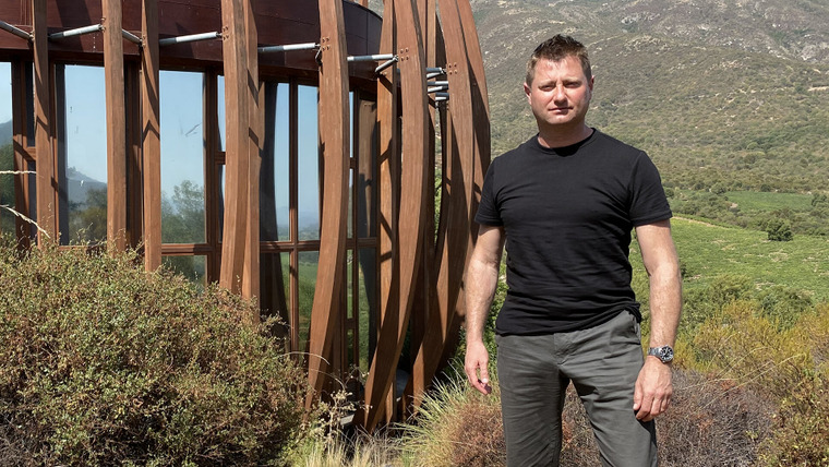 George Clarke's Amazing Spaces — s09e03 — Kids' Den and Jet Engine