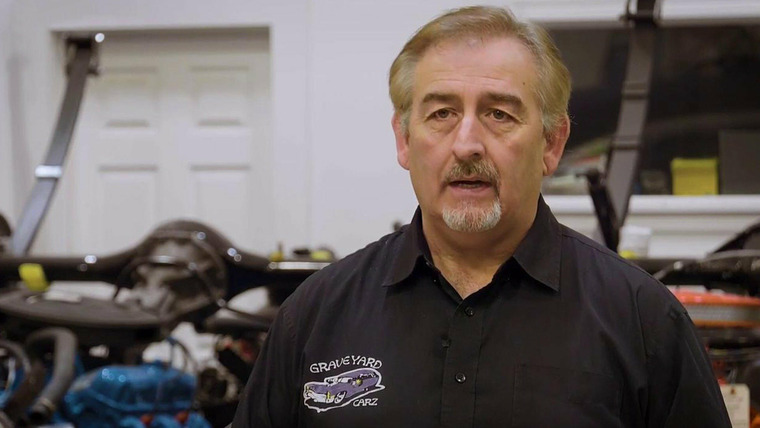 Graveyard Carz — s09e06 — Performance With a Touch of Luxury