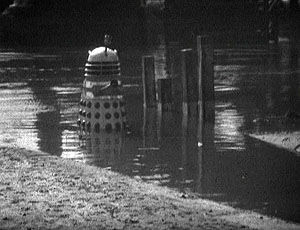 Доктор Кто — s02e04 — World's End (The Dalek Invasion of Earth, Part One)