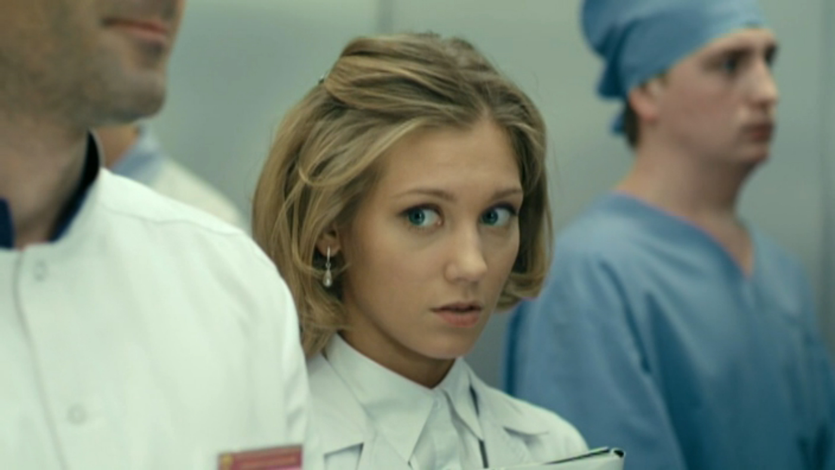 Варя черноус интерны. Асмус интерны. Варя черноус интерны. Асмус интерны. Варя ушла из интернов.