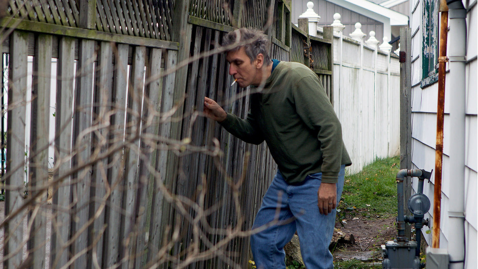 s02e04 — Good Fences Make Dead Neighbors