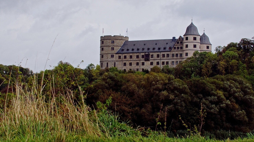 s02e08 — Himmler's Occult Castle