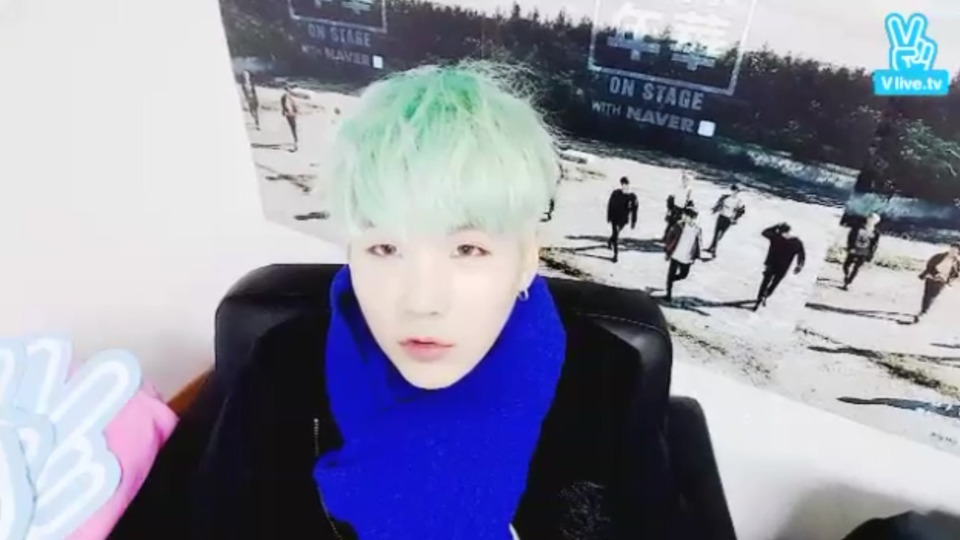 s01e67 — BTS 화양연화 on Stage Live Day 2 (Suga)