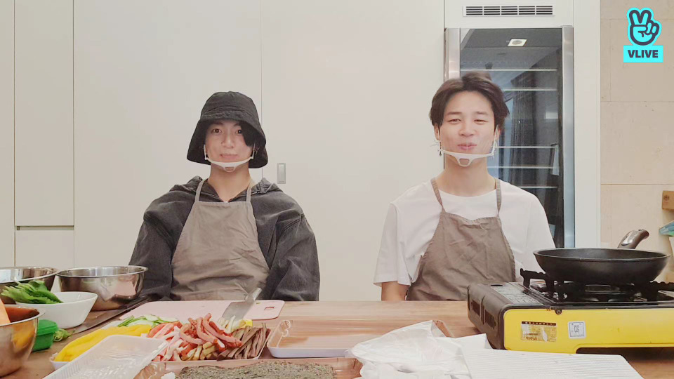 s06e46 — Today, we're really gimbap chefs