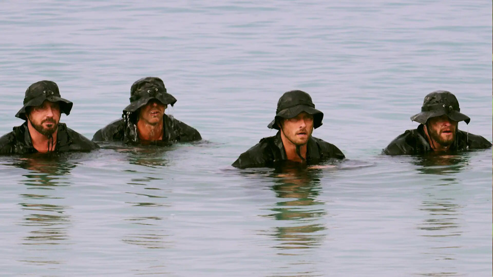 s01e05 — Fight to Win a Private Island