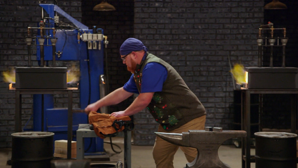 s08e06 — Forged in Fire Christmas