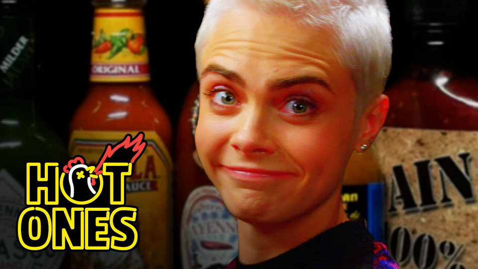 s04e01 — Cara Delevingne Shows Her Hot Sauce Balls While Eating Spicy Wings