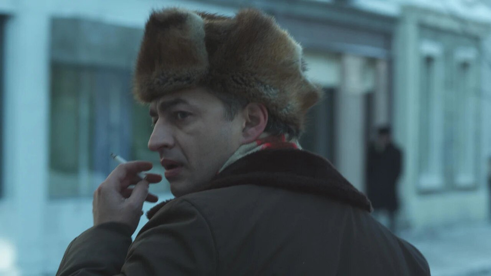 s01e02 — Escape from Moscow