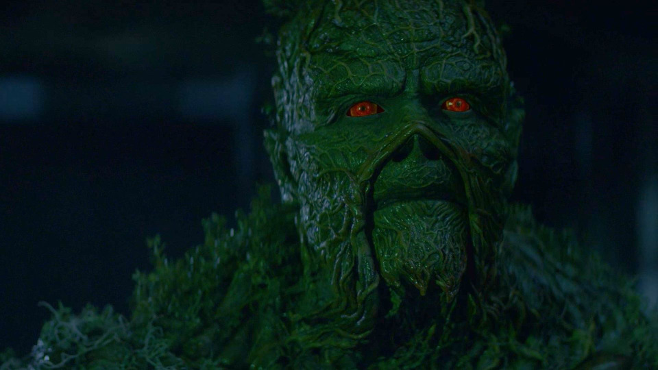 s01e217 — Swamp Thing's First Kiss